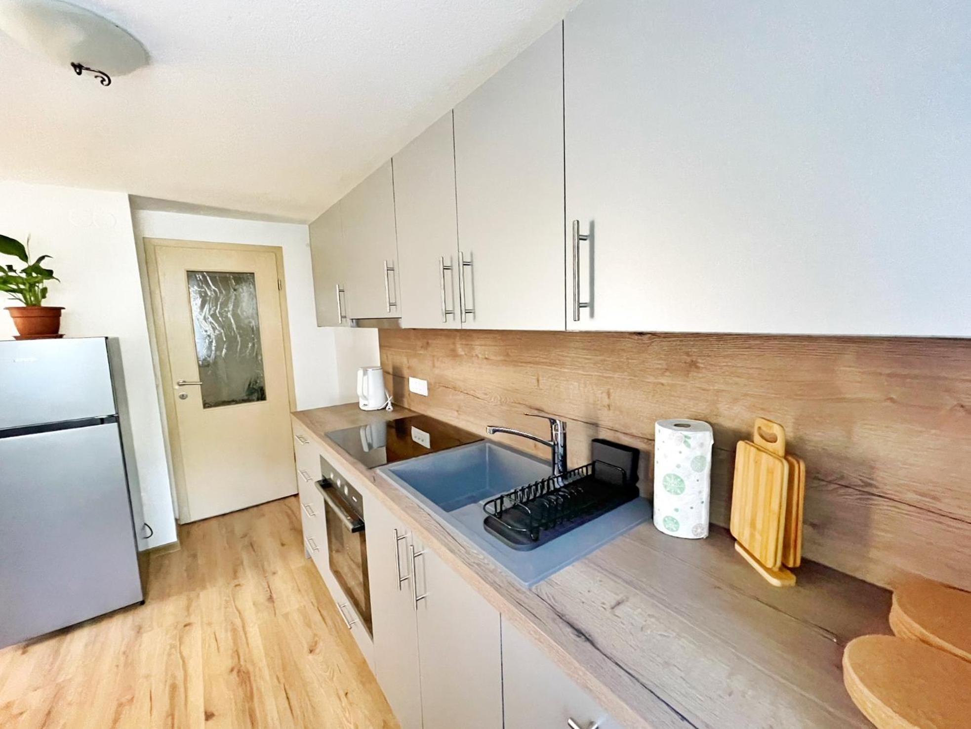 Papas Apartment Lesce  Luaran gambar