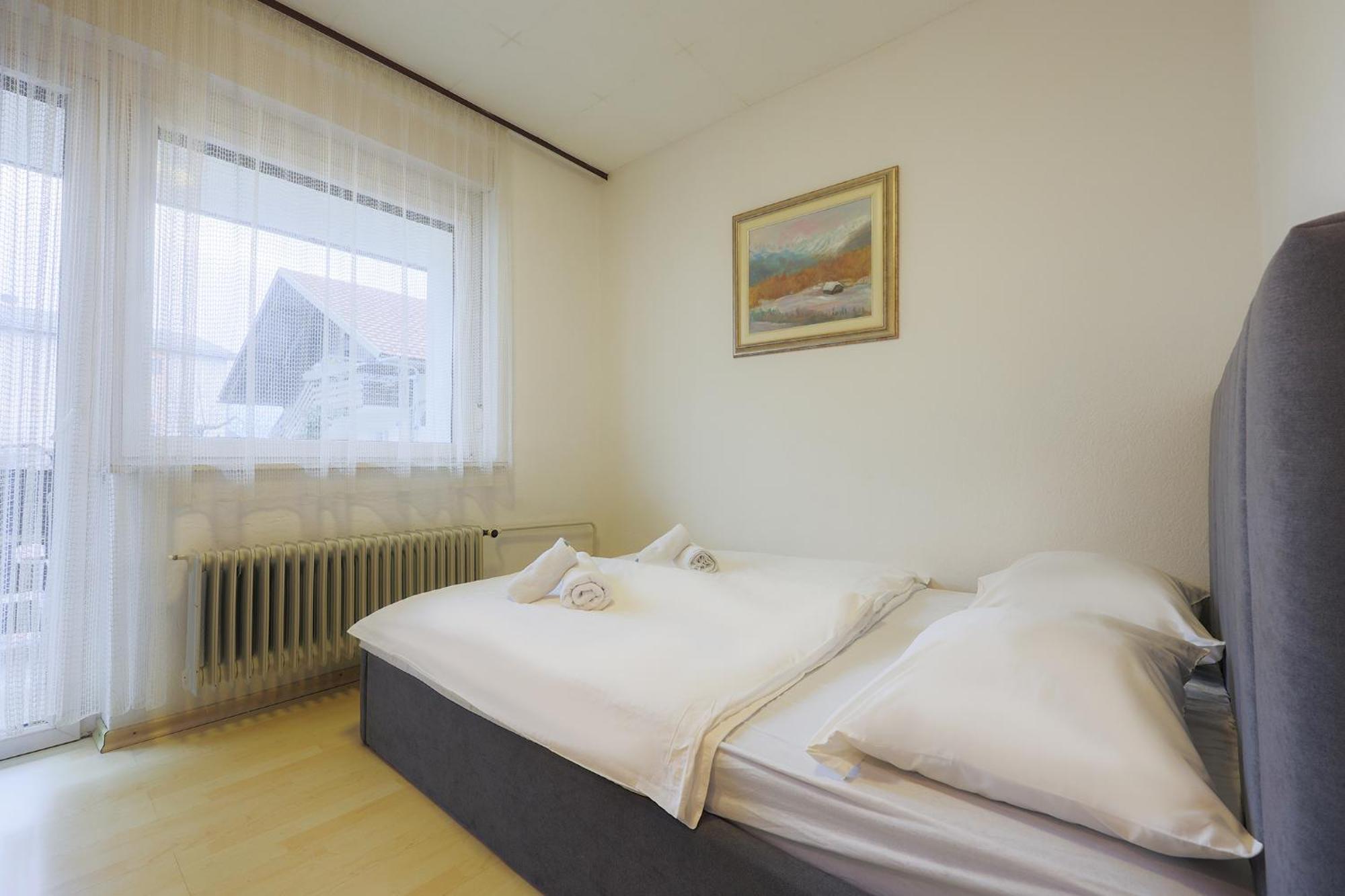 Papas Apartment Lesce  Luaran gambar