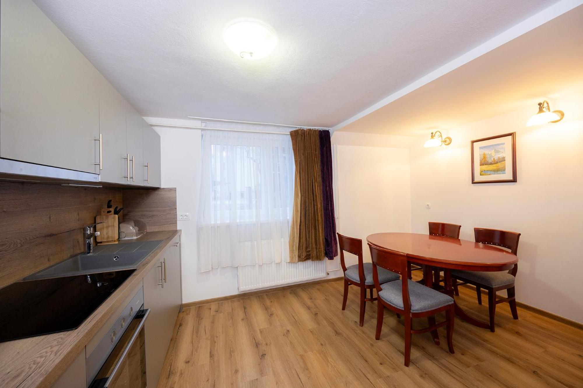 Papas Apartment Lesce  Luaran gambar